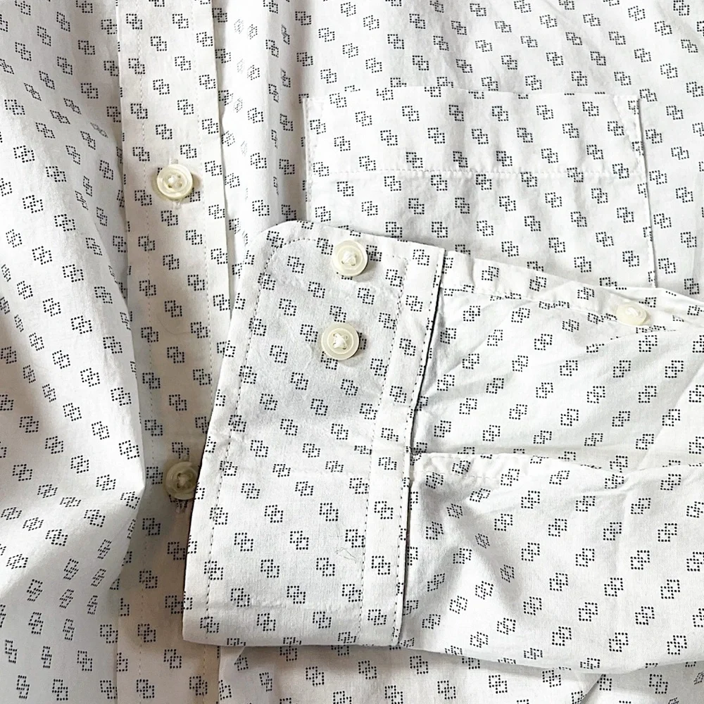 Banana Republic Men’s Slim Fit Long Sleeve Button Down Dress Shirt White Cotton